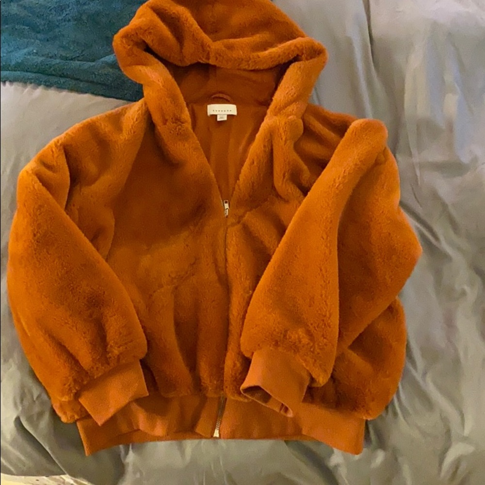 NWOT Topshop SUPER soft zip-up jacket.